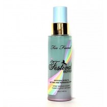 Too Faced Festival Refreshing Highlighter Spray