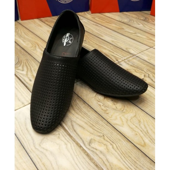 Black Breathable Slip On Stylish Loafers