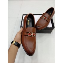 Gucci Men's Cut Shoes