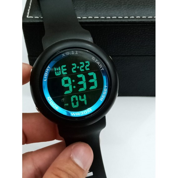 XS-11 Digital Watch HW-7884