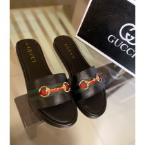 Gucci Stip Slipper