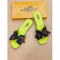 HERMES Butterfly Flat