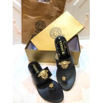 Versace T Flat Slipper