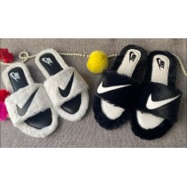 Nike Fur Winter Ladies Slides