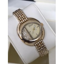 Dior Stylish Ladies Chain Watch HW-202