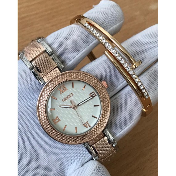 Gucci Ladies Watch With Bangle SOY-1831