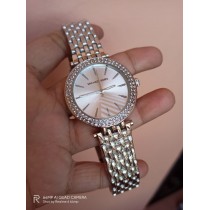 Michael Kors Round Diamond Date Watch HW-0125